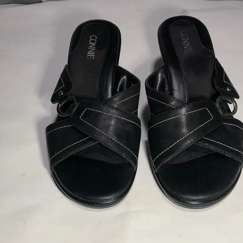 Connie Women's Wiggle Black Heeled Leather Mules, Size 9 1/2” M - Picture 13 of 16